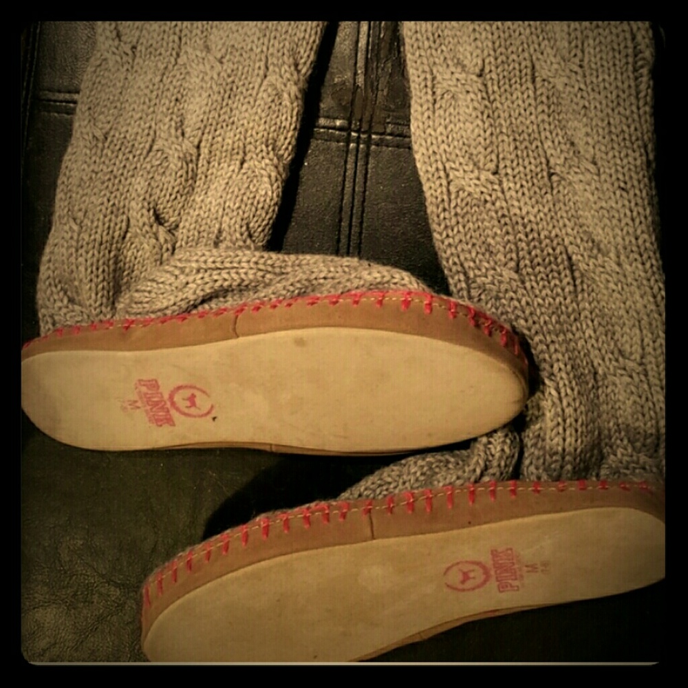 Pink muk luks